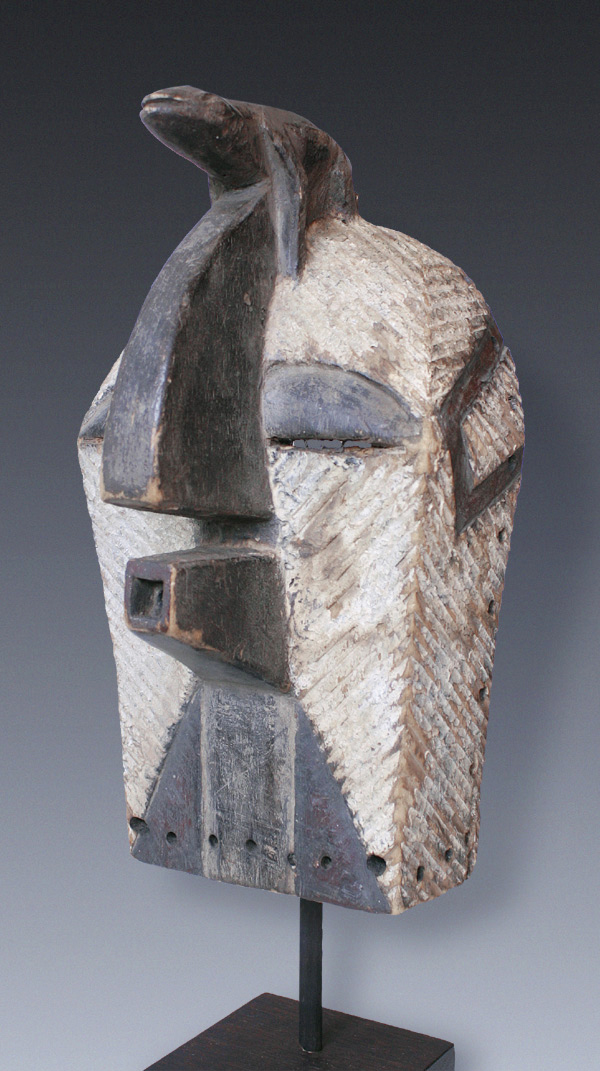 Luba Kifwebe-Maske mit Frosch A